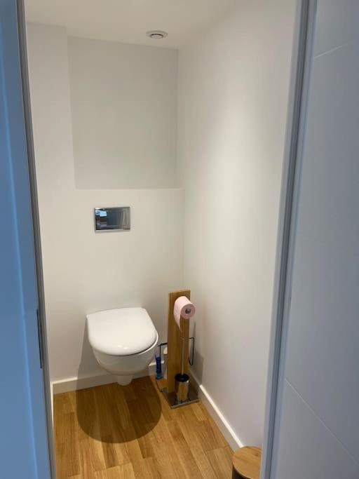 Appartement Atypique Et Fraichement Renove Saint-Vallier (Drome) Exterior foto
